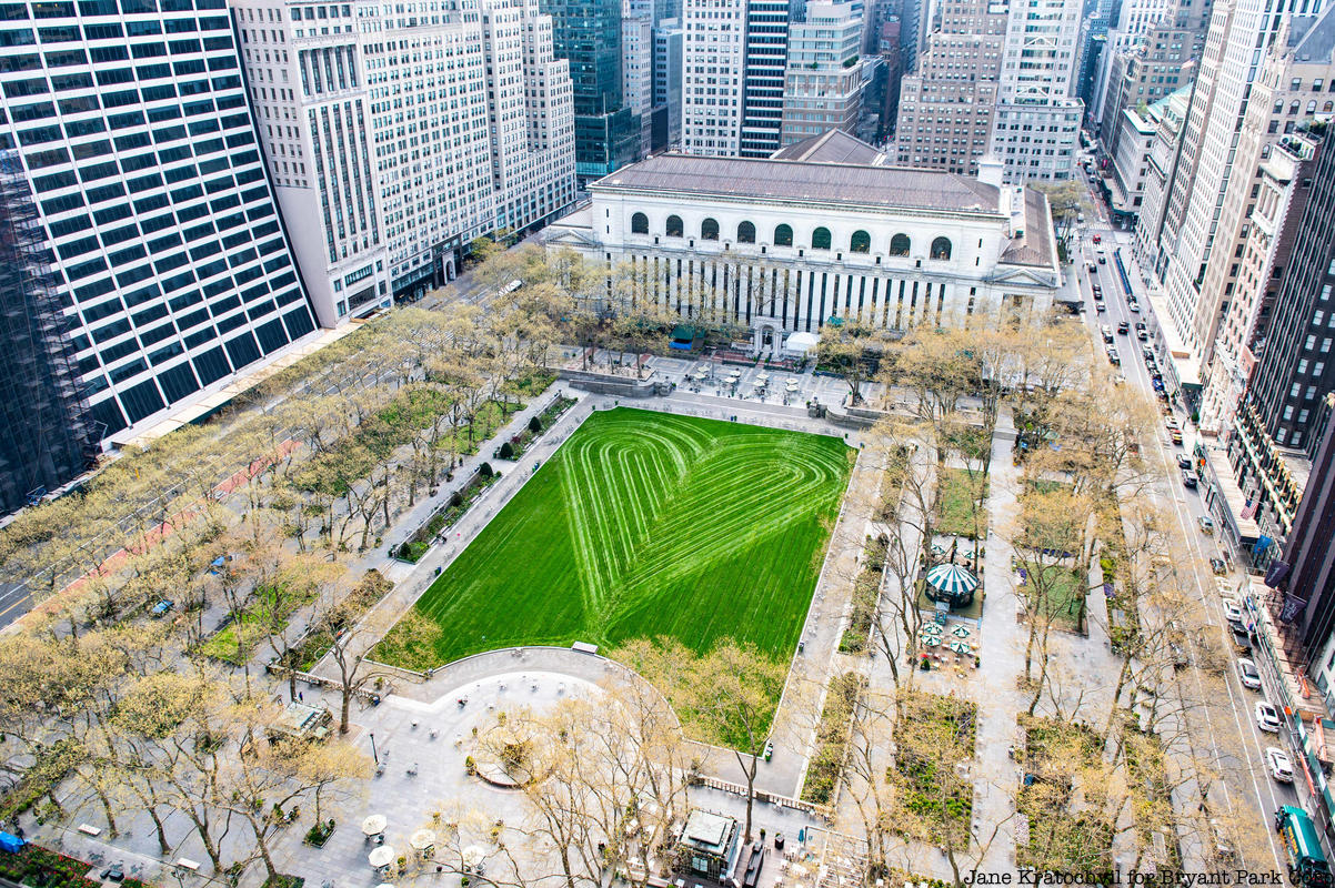 Bryant-Park-I-Heart-NY-Corona-Virus-Heart-2020-NYC1-2